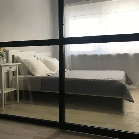 Eftopia Apartment